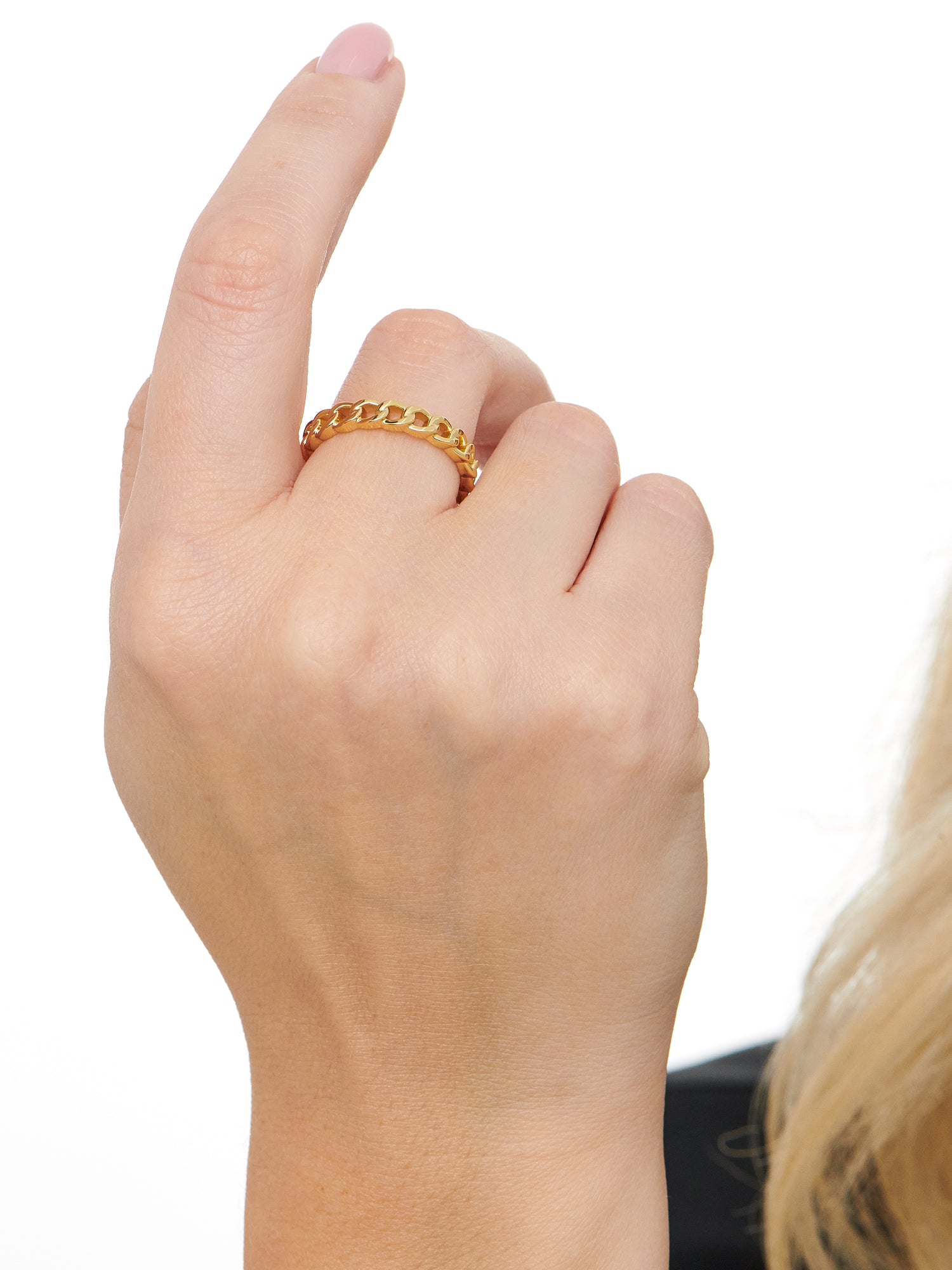 DEVATA Curb Link Ring in Gold Plated Sterling Silver