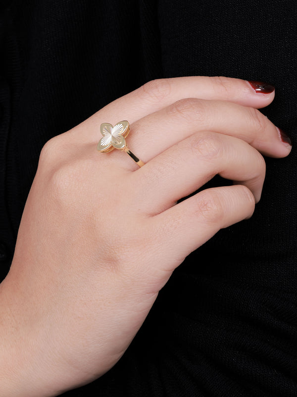 DEVATA Clover Ring Crafted In Solid 14K Yellow Gold