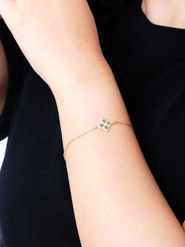 DEVATA Gold Clover Chain Bracelet