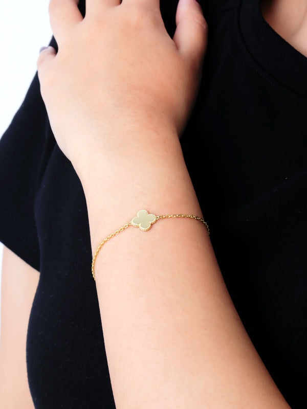 DEVATA Gold Clover Chain Bracelet