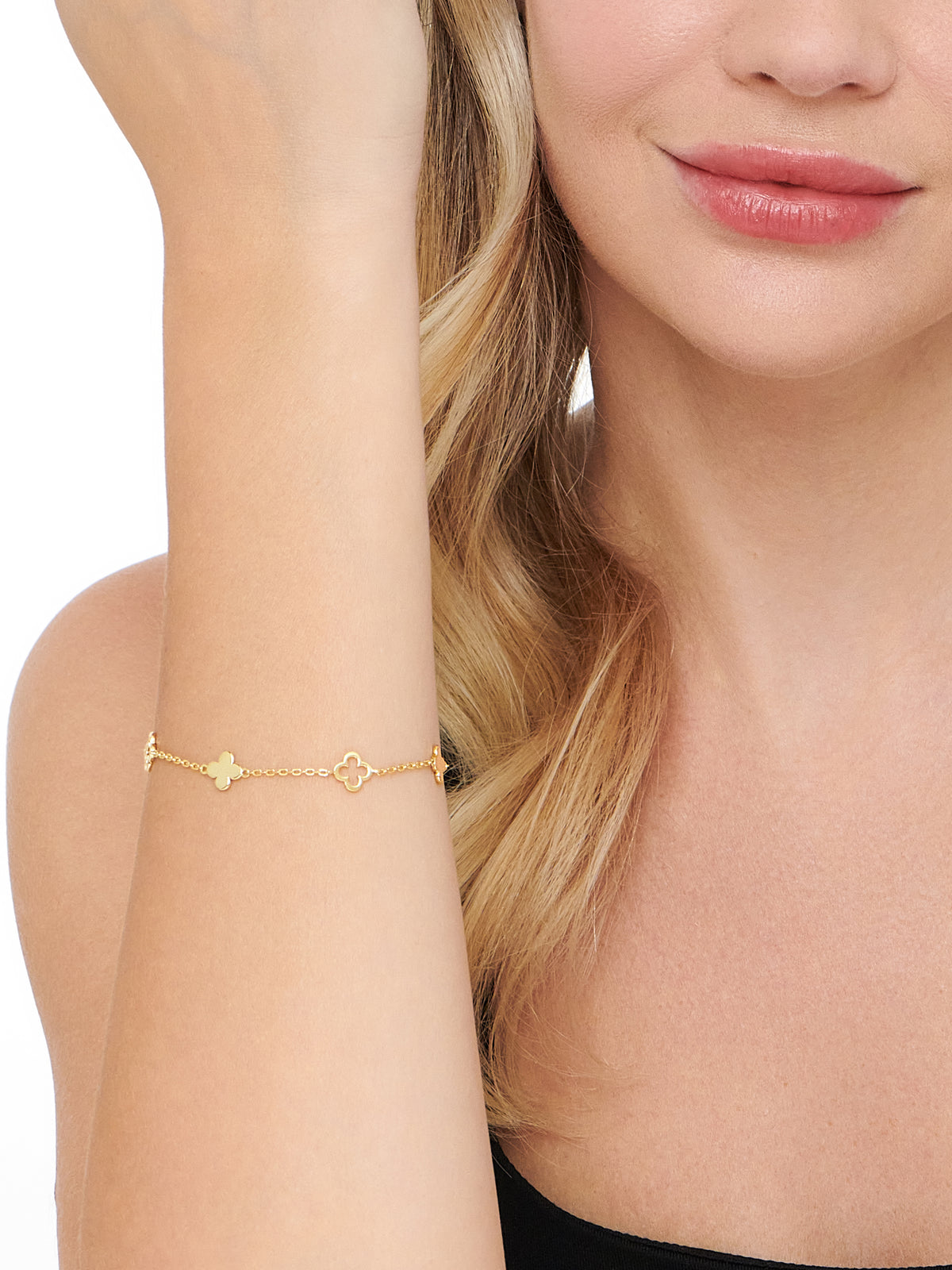 DEVATA Clover Chain Bracelet in Gold Plated Sterling Silver