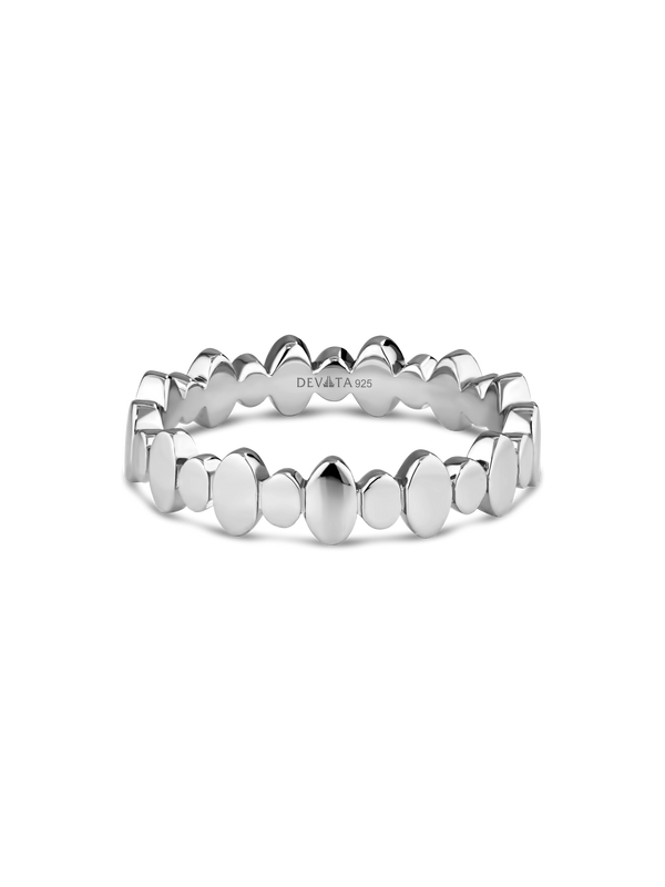 Oval Link Ring