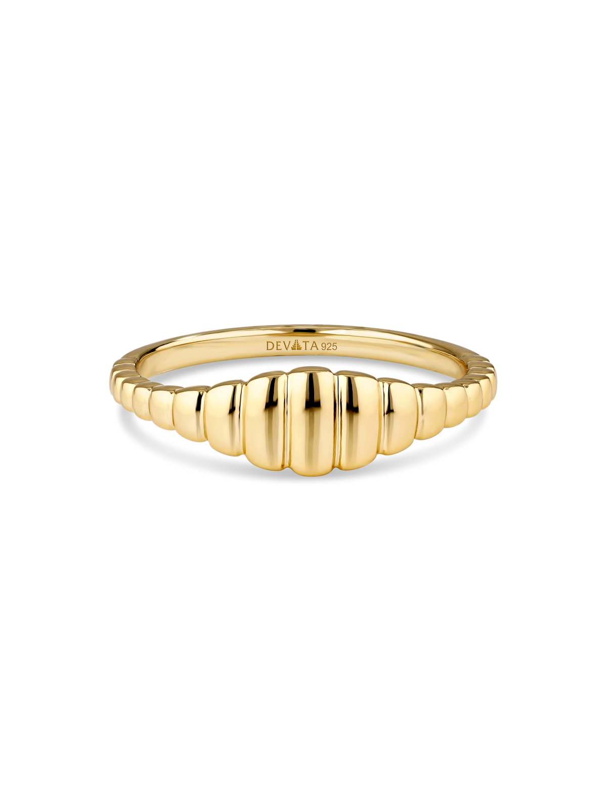 DEVATA Ribbed Ring in Gold Plated Sterling Silver