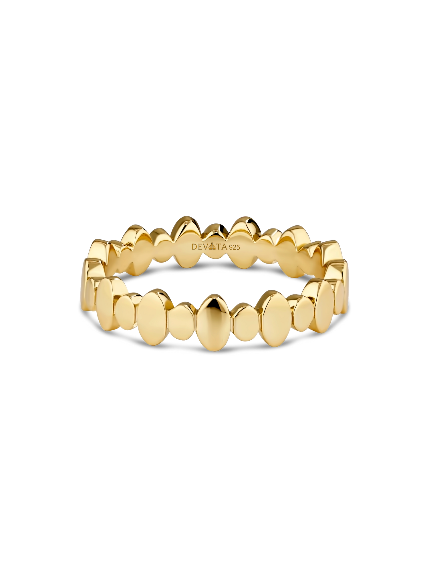 DEVATA Oval Link Ring in Gold Plated Sterling Silver