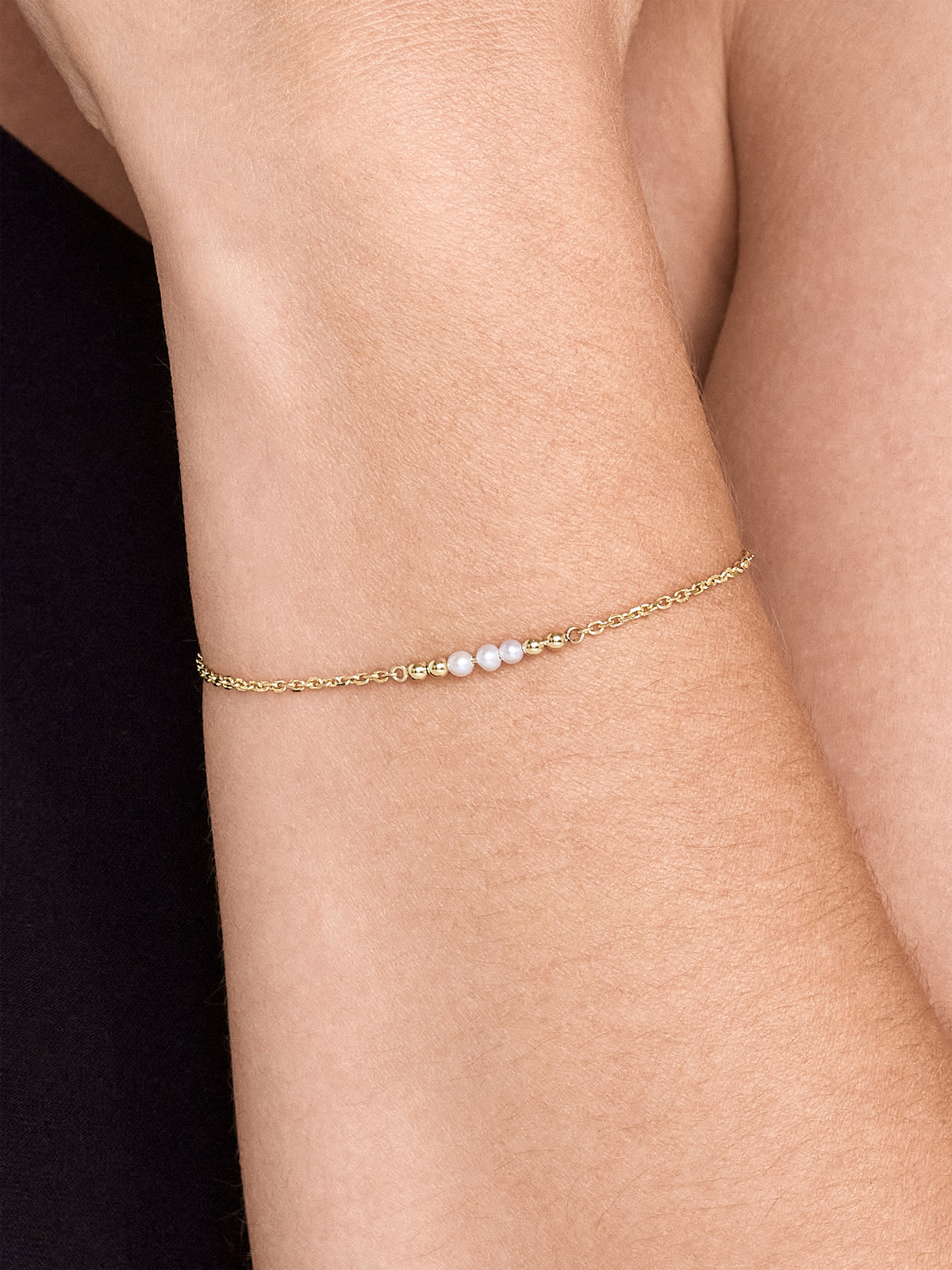 14K Gold Freshwater Pearl and Beads Bracelet