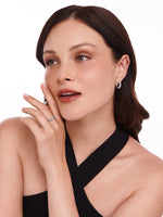 DEVATA Daisy Flower Ring in Rhodium Plated Sterling Silver