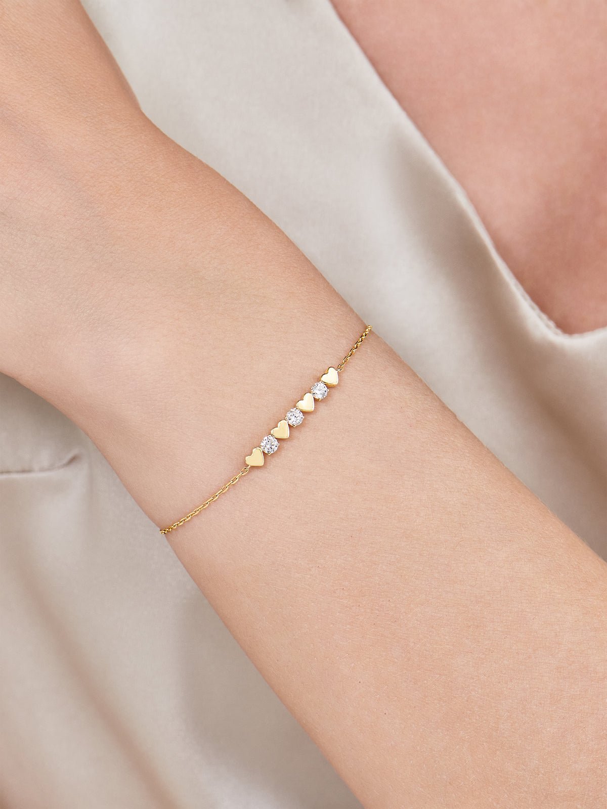Heart Round Lab Grown Diamond Chain Bracelet in 14K Gold 