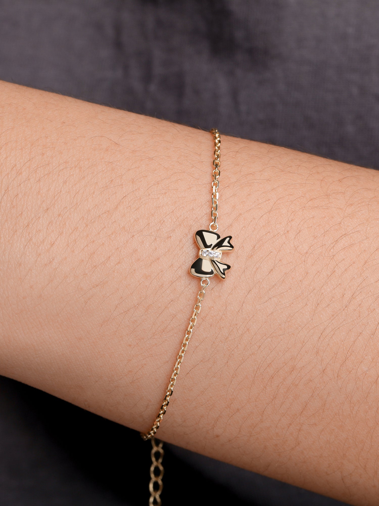 Bow Chain Bracelet