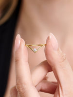 14K Gold Chevron Round Lab Grown Diamond Ring
